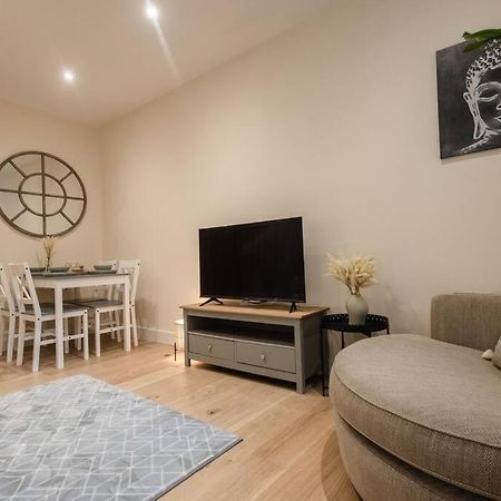 Ocean - 2 Bed Flat Sleeps 6 With Gym Access Southampton Exterior photo