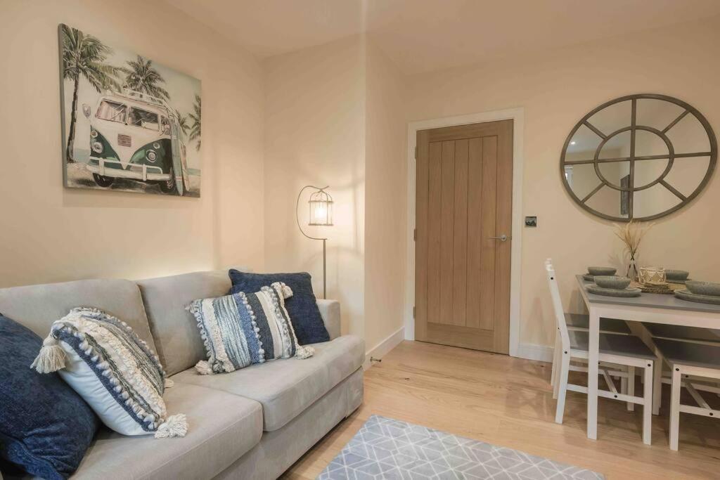 Ocean - 2 Bed Flat Sleeps 6 With Gym Access Southampton Exterior photo