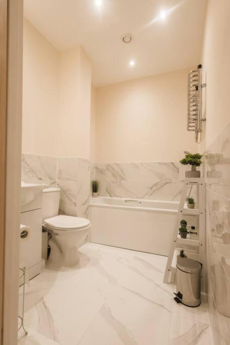 Ocean - 2 Bed Flat Sleeps 6 With Gym Access Southampton Exterior photo