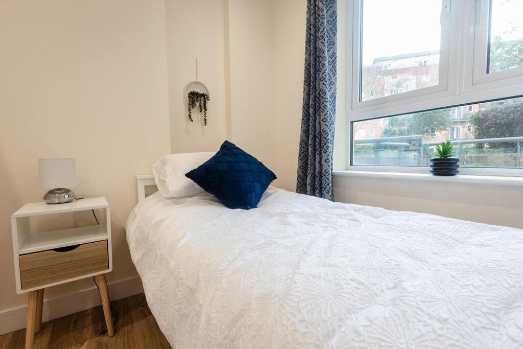 Ocean - 2 Bed Flat Sleeps 6 With Gym Access Southampton Exterior photo